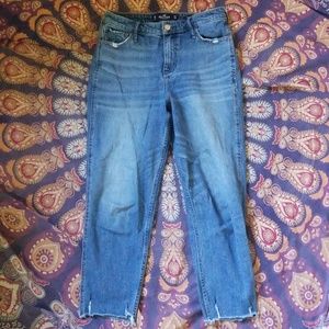 DONATED Hollister High-Rise Slim Boyfriend Jeans